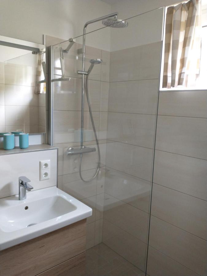 Appartement Hardenack 茵聂科里姆斯 外观 照片